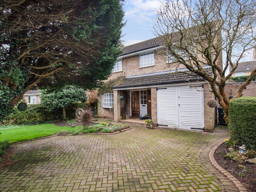 4 bed detached house for sale in Boroughbridge Road, Knaresborough HG5, £395,000