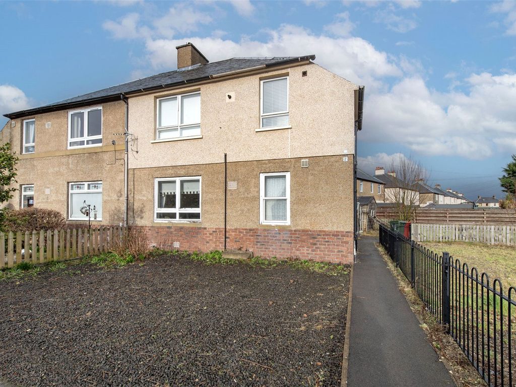 2 bed flat for sale in Hawthorn Street, Grangemouth FK3, £58,000