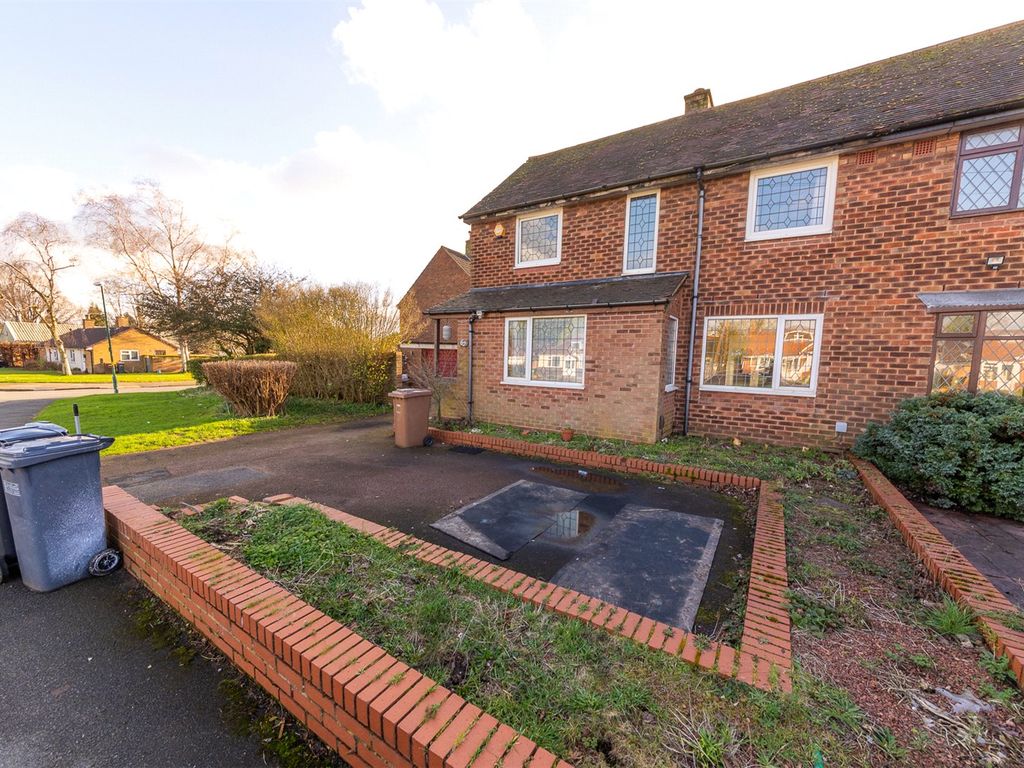 3 bed semi-detached house for sale in Cornyx Lane, Solihull, West Midlands B91, £365,000