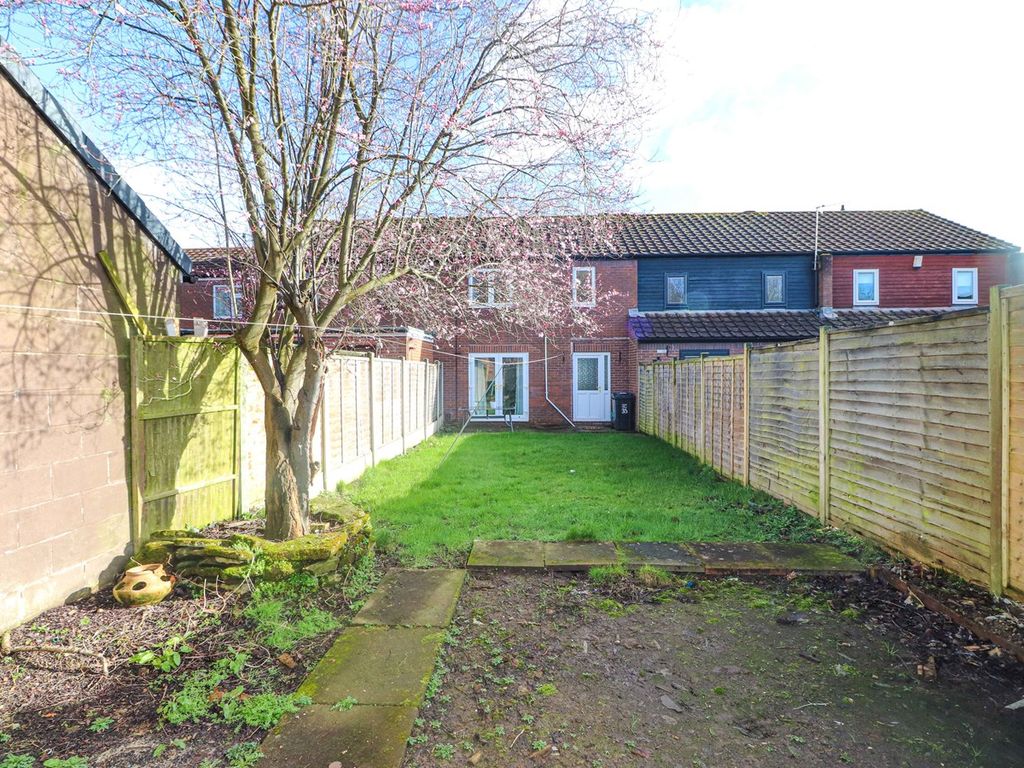 3 bed terraced house for sale in Cumrew Close, Durranhill, Carlisle CA1, £150,000