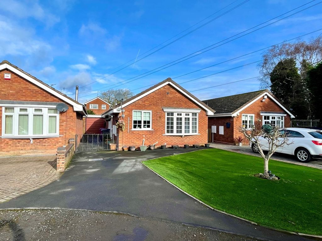 2 bed detached bungalow for sale in Springhill Road, Wednesfield, Wolverhampton WV11, £299,950