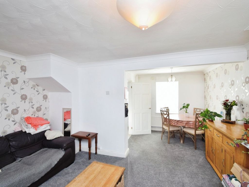2 bed terraced house for sale in Bryngwyn Road, Llanelli SA14, £115,000