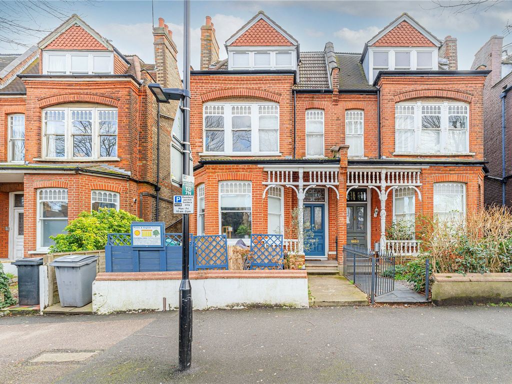 1 bed flat for sale in Tetherdown, Muswell Hill, London N10, £275,000