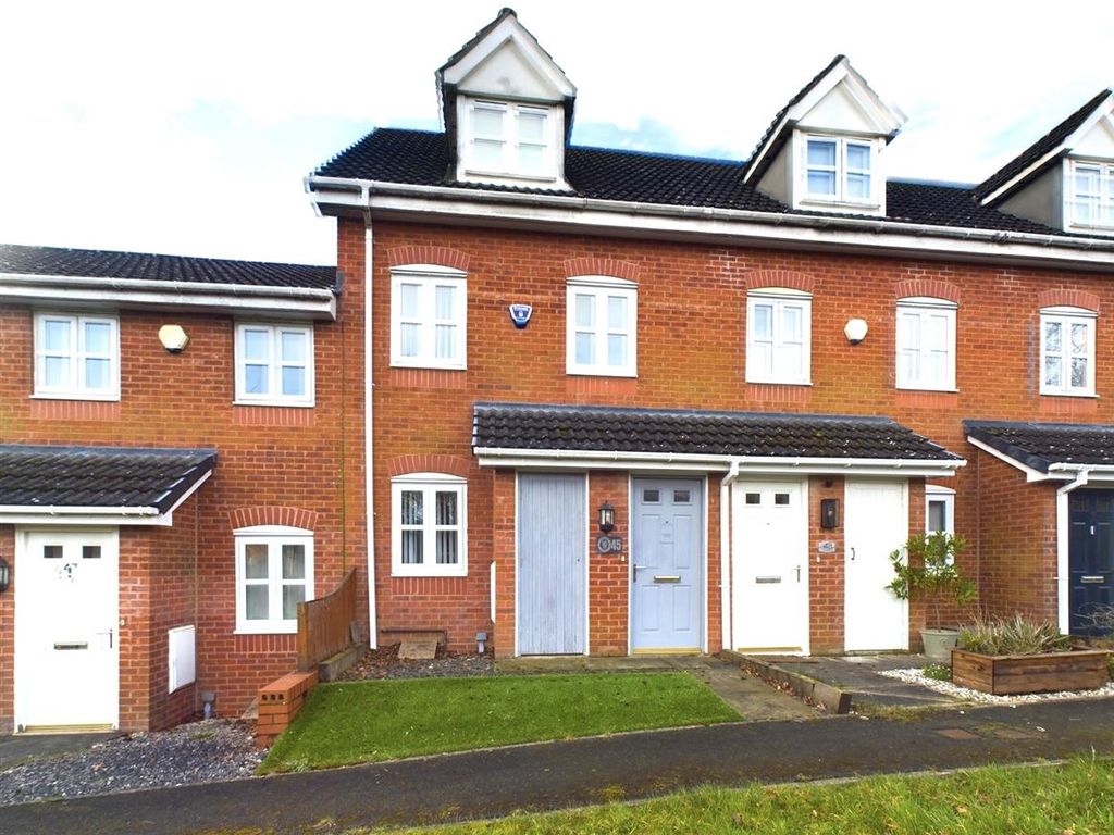 3 bed town house for sale in College Fields, Tanyfron, Wrexham LL11, £189,950