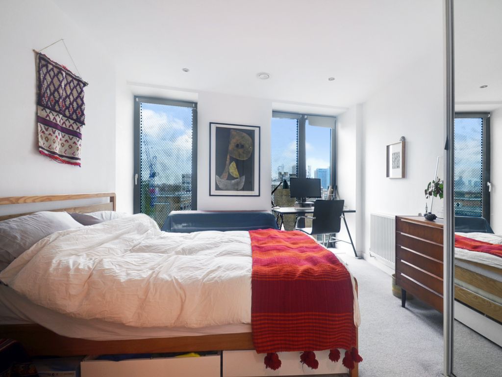 1 bed flat for sale in 160 Buckhurst Street, London E2, £239,250