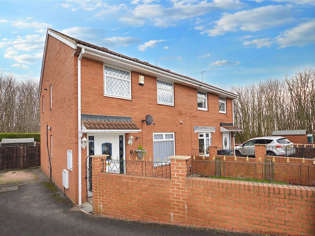 3 bed semi-detached house for sale in Cranmore Lane, Leeds, West Yorkshire LS10, £179,950
