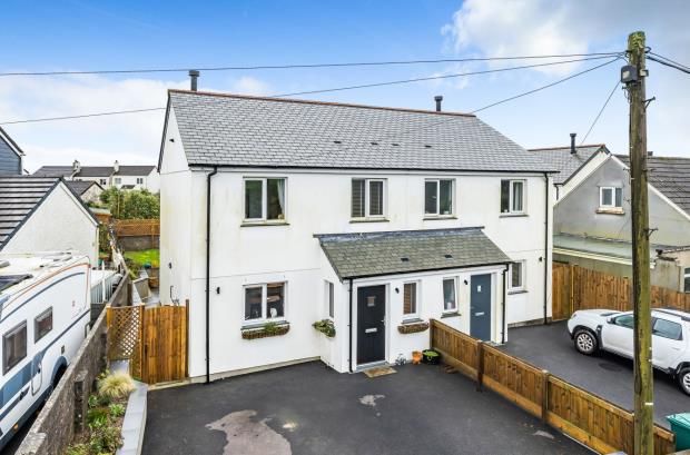 3 bed semi-detached house for sale in Glenmore Terrace, Longdowns, Penryn, Cornwall TR10, £217,750