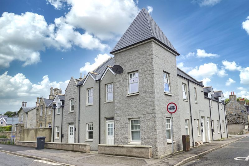 2 bed flat for sale in Deveron Road, Huntly AB54, £110,000