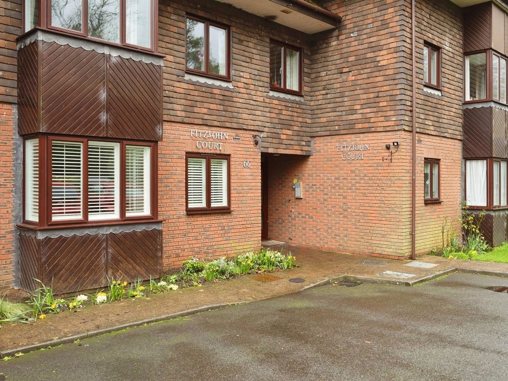 1 bed flat for sale in Keymer Road, Hassocks BN6, £185,000