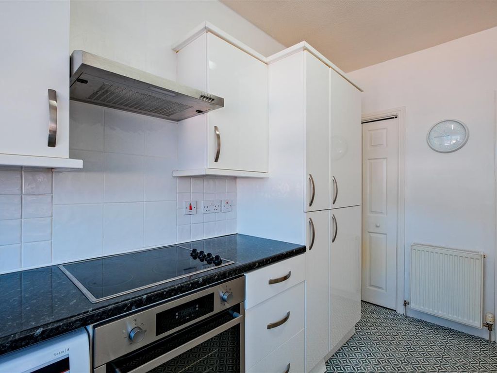 3 bed flat for sale in Brandon Court, Hamilton ML3, £139,995