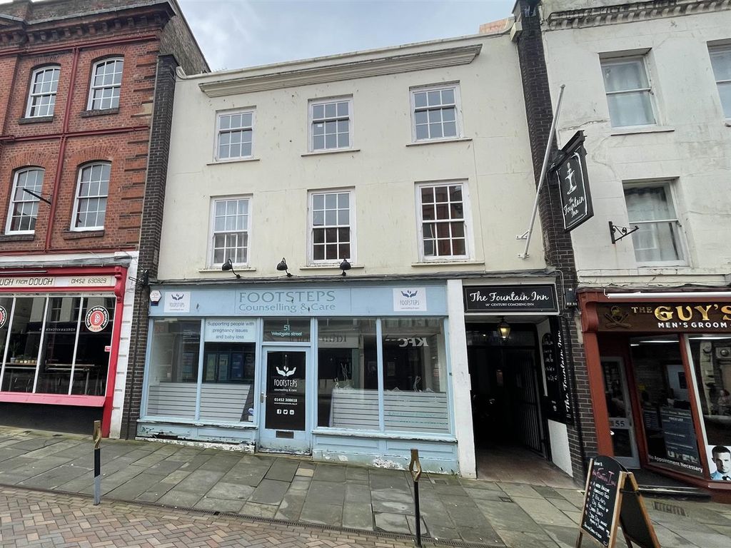 3 bed property for sale in Westgate Street, Gloucester GL1, £175,000
