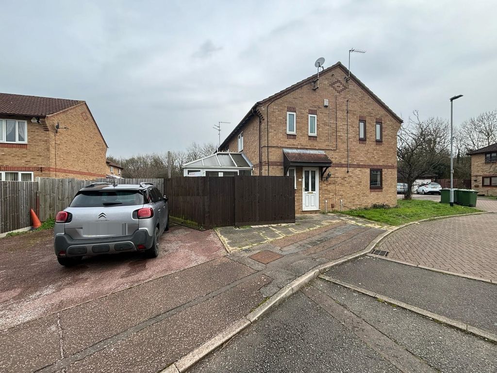 1 bed end terrace house for sale in Whitacre, Peterborough PE1, £150,000