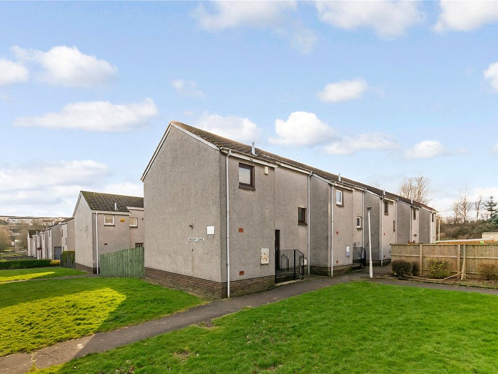 2 bed end terrace house for sale in Broom Gardens, Kirkcaldy KY2, £110,000