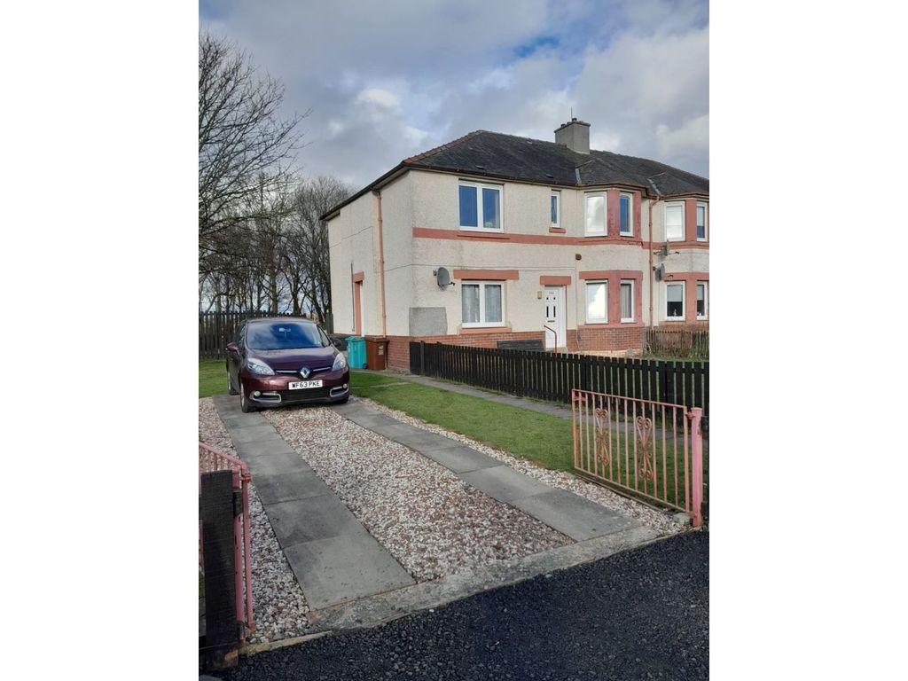 2 bed flat for sale in Meadowhead Road, Wishaw ML2, £50,000