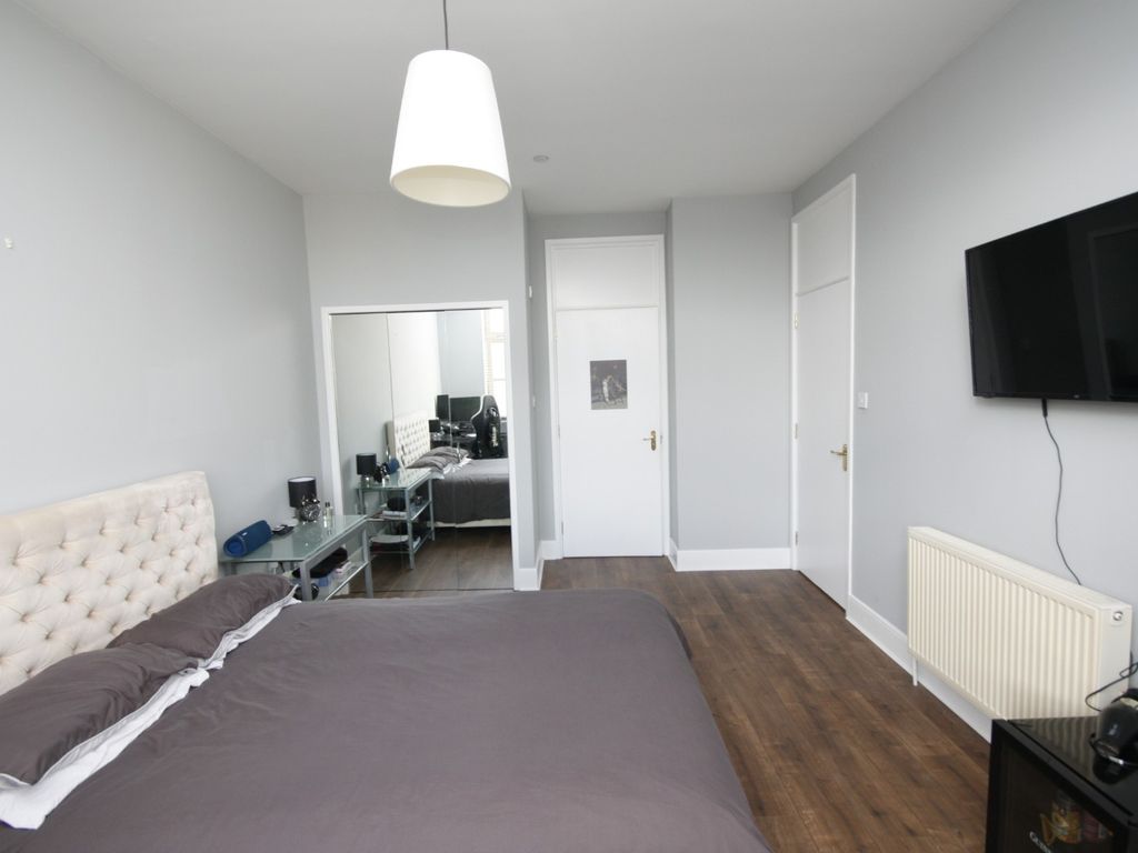 1 bed flat for sale in Woolcarders Court, Stirling, Cambusbarron FK7, £190,000