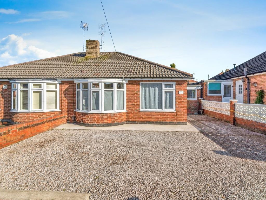 2 bed semi-detached bungalow for sale in Pinelands Way, York YO10, £260,000