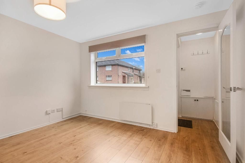 1 bed flat for sale in Elmslie Court, Baillieston G69, £84,950