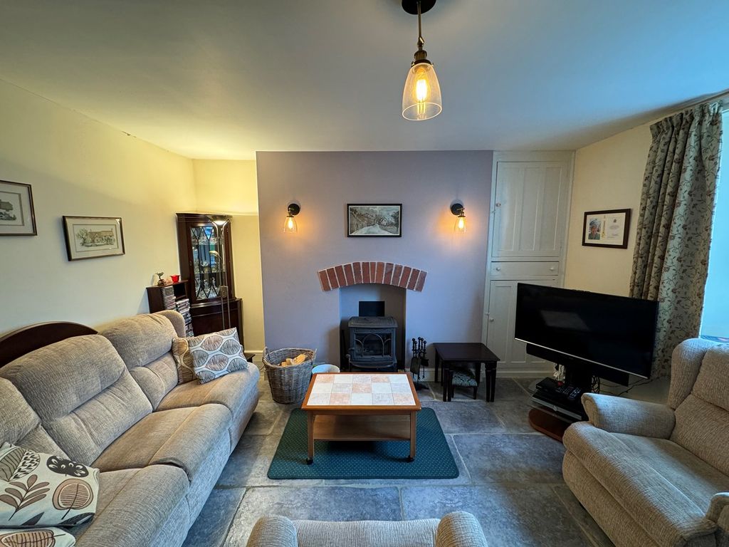 3 bed cottage for sale in Pennant, Llanon SY23, £245,000