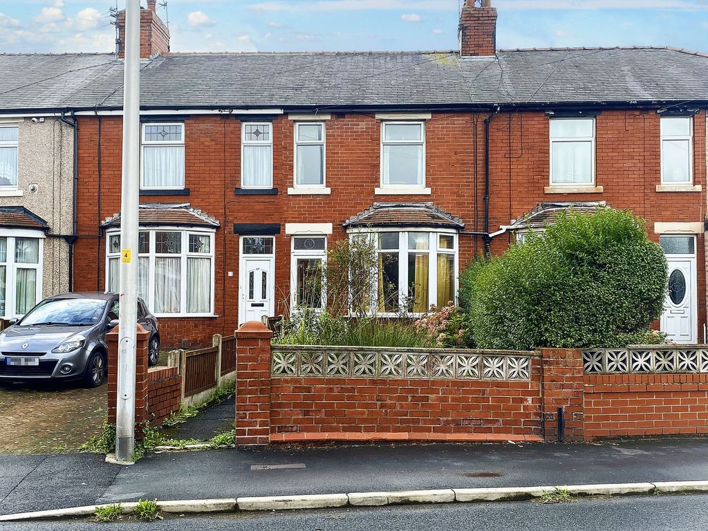 3 bed terraced house for sale in Daggers Hall Lane, Blackpool FY4, £85,000