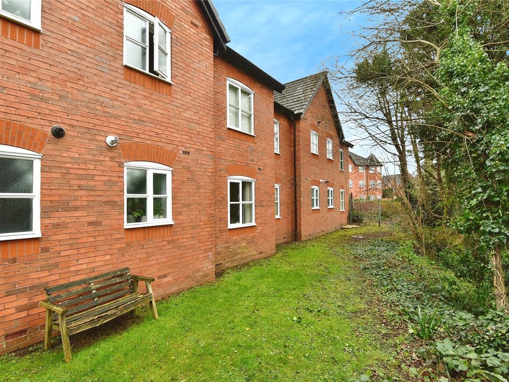 1 bed flat for sale in Hastings Road, Nantwich, Cheshire CW5, £55,000