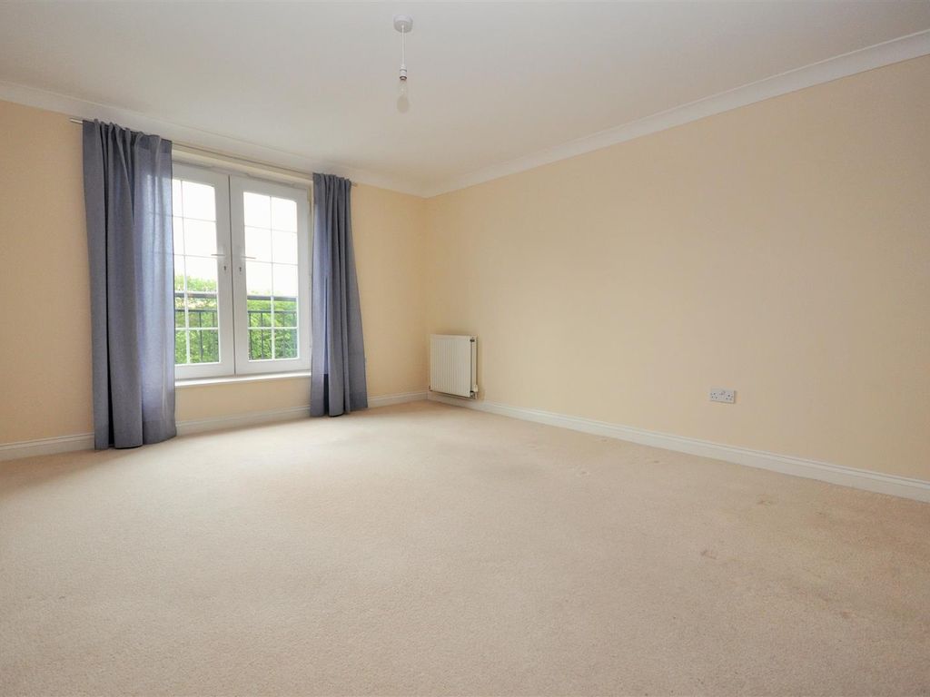 2 bed flat for sale in New Lane, Huntington, York YO32, £198,750
