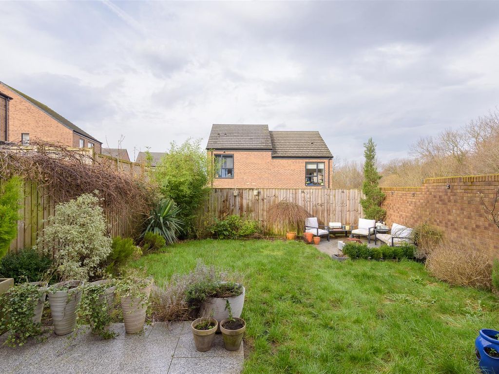 2 bed semi-detached house for sale in Park Grange Drive, Norfolk Park S2, £249,950