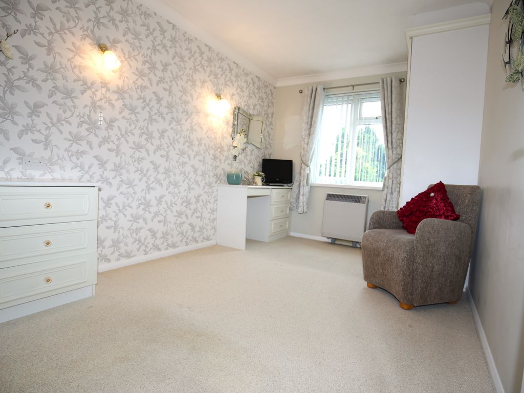 1 bed flat for sale in Thornhill Park Road, Thornhill Park, Southampton, Hampshire SO18, £90,000