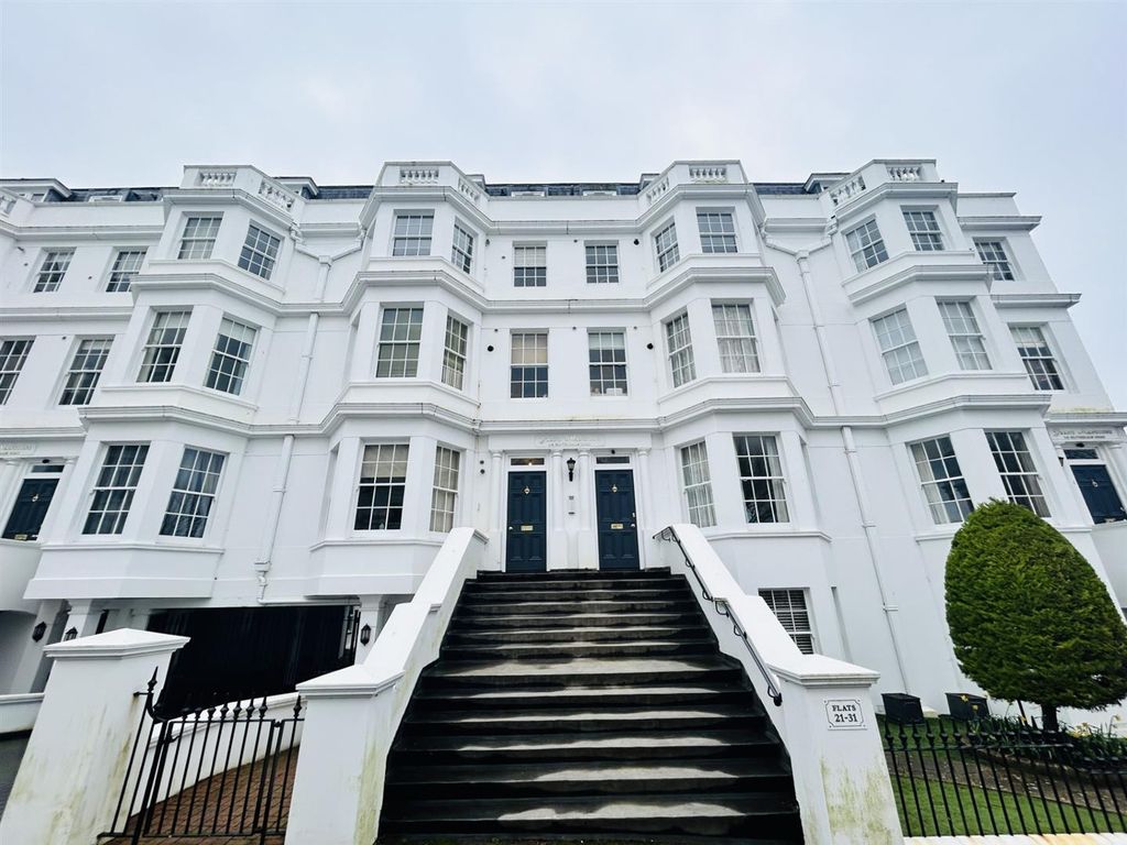 2 bed flat for sale in Grand Mansions, Silverdale Road, Eastbourne BN20, £239,950