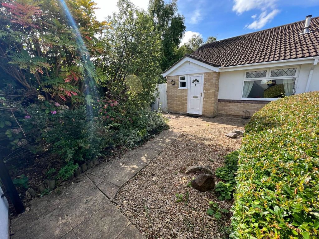 2 bed bungalow for sale in Maes-Y-Crochan, St. Mellons, Cardiff CF3, £200,000