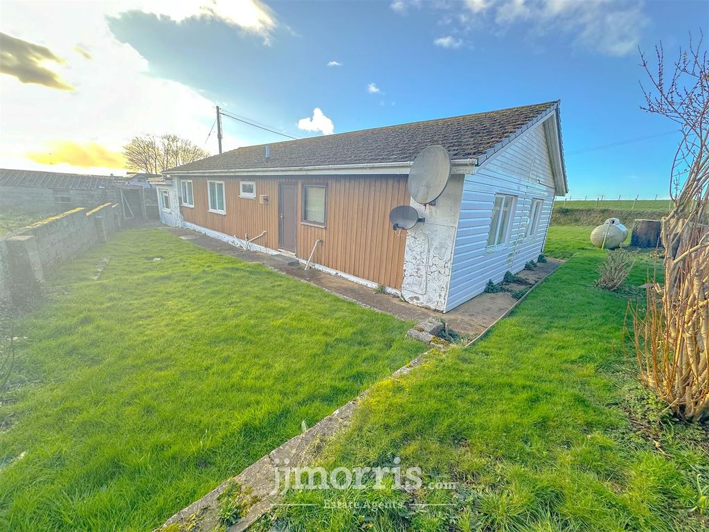 4 bed detached bungalow for sale in Ferwig, Cardigan SA43, £225,000