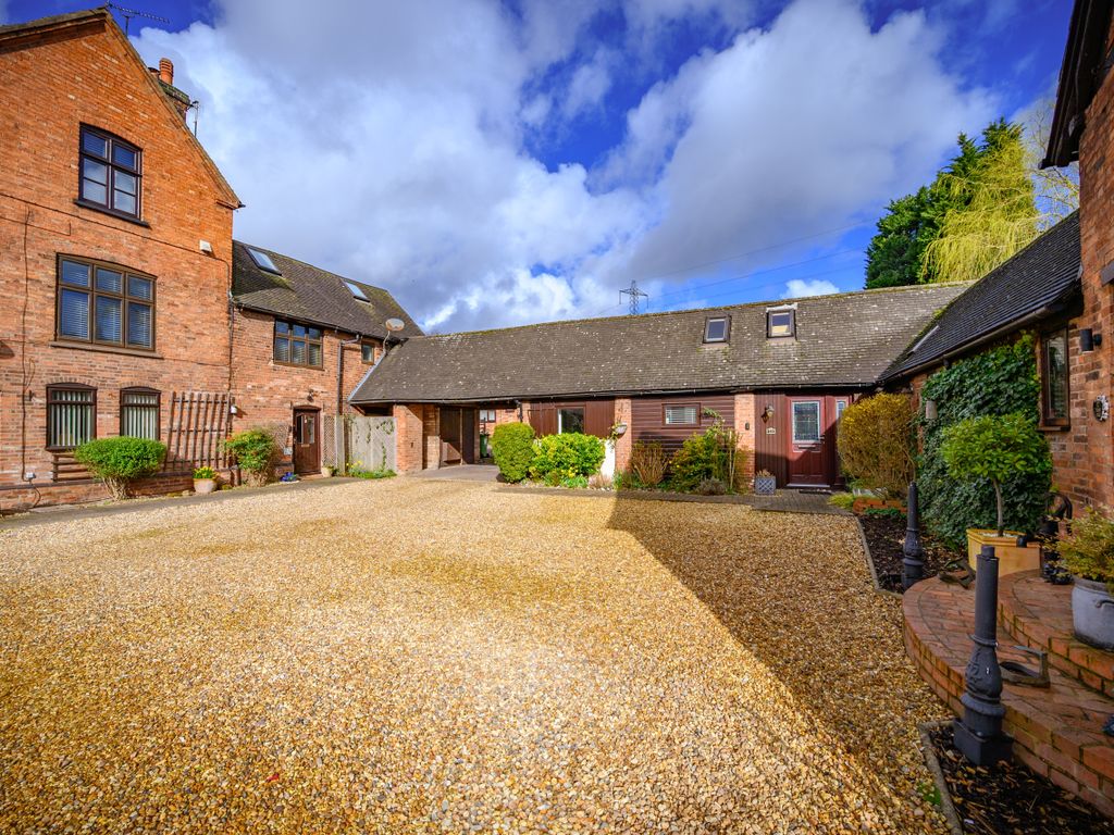 2 bed barn conversion for sale in Tudor Court, Church Lane, Exhall, Coventry CV7, £260,000