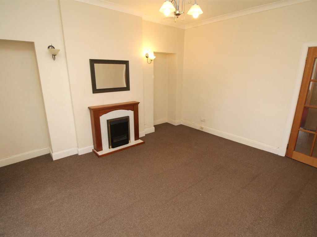 2 bed flat for sale in Newton Street, Greenock PA16, £63,000