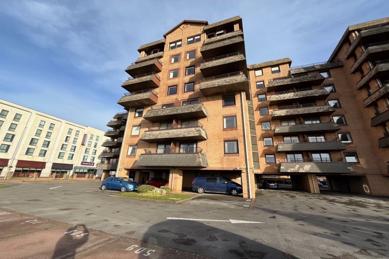 2 bed flat for sale in Carlton Mansions North, Beach Road, Weston-Super-Mare BS23, £235,000