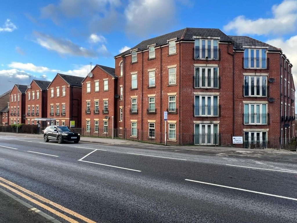 2 bed flat for sale in Barberry Court, Barnsley S70, £110,000