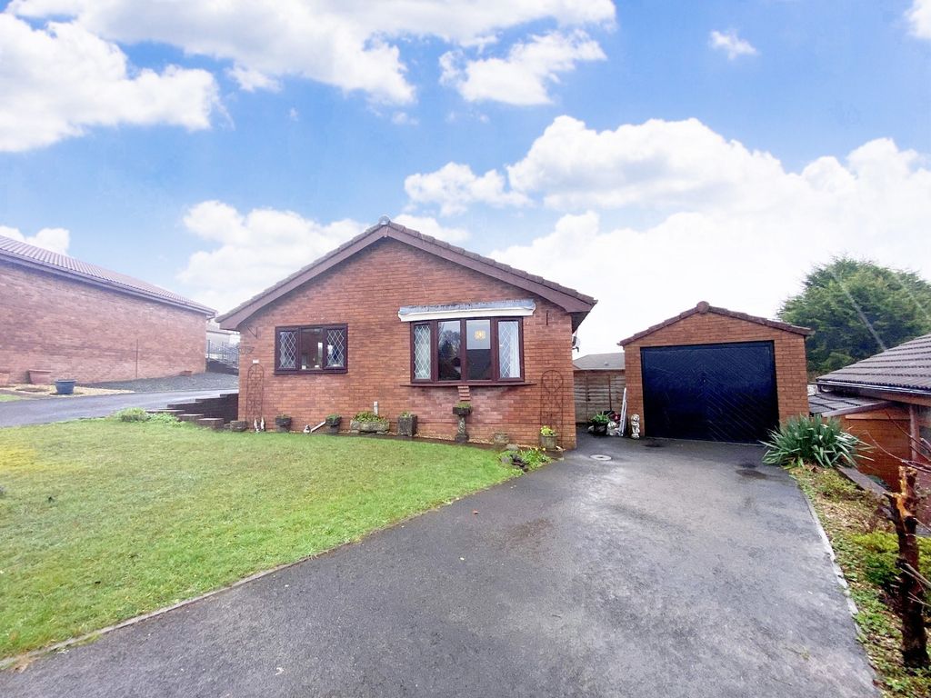 3 bed detached bungalow for sale in Clos Ceri, Clydach, Swansea, City And County Of Swansea. SA6, £280,000