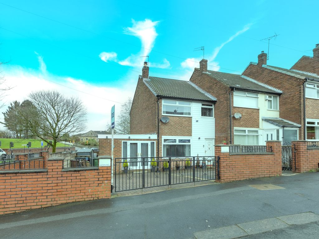 3 bed semi-detached house for sale in Turf Lane, Royton, Oldham OL2, £220,000