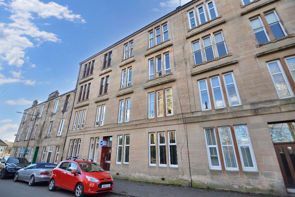 1 bed flat for sale in 41 Kilmailing Road, Cathcart G44, £119,000