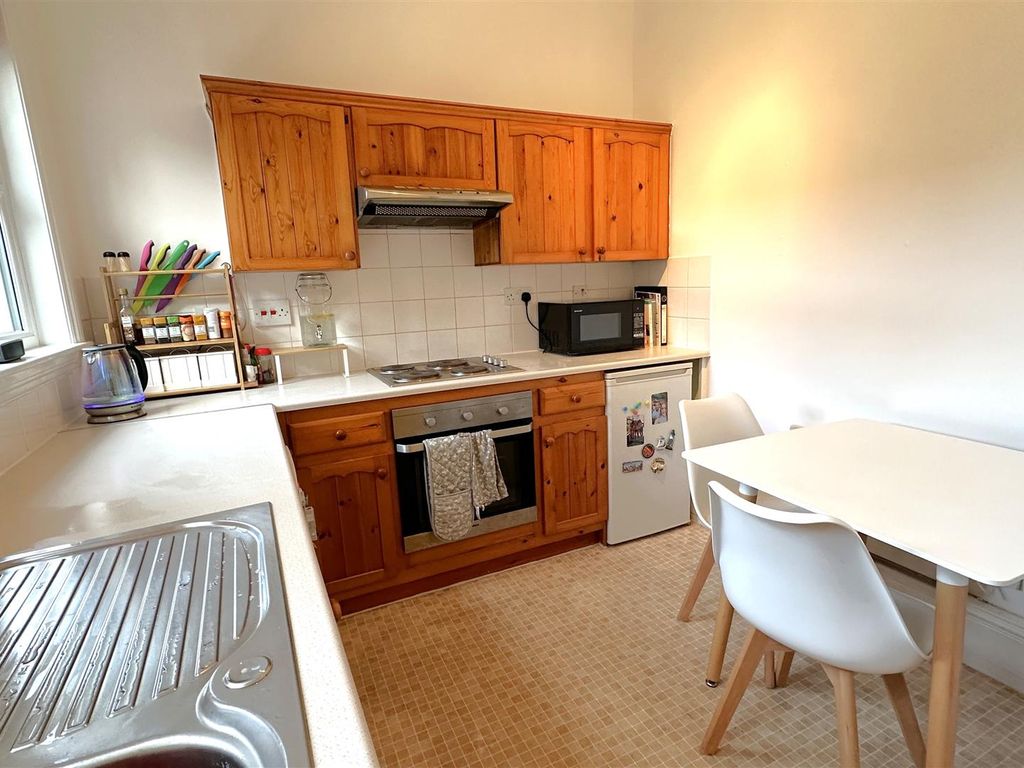1 bed flat for sale in Middleton Hall Road, Cotteirdge, Birmingham B30, £128,000