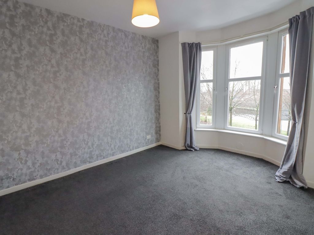 1 bed flat for sale in Govan Road, Govan, Glasgow G51, £59,000