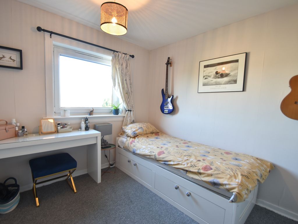 2 bed flat for sale in Forrester Park Gardens, Edinburgh EH12, £157,000