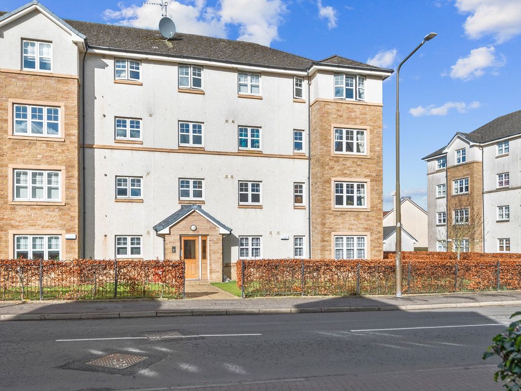 2 bed flat for sale in Leyland Road, Bathgate EH48, £134,000