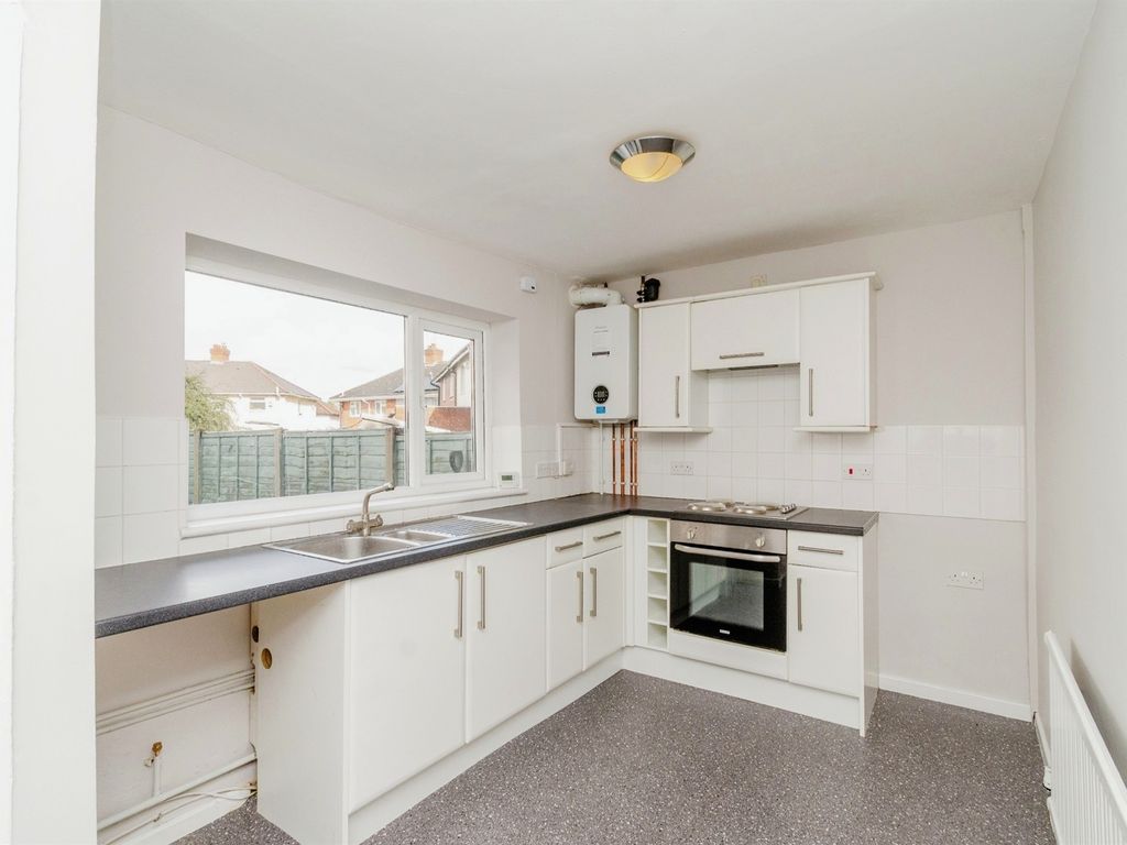 3 bed semi-detached house for sale in Bryan Road, Walsall WS2, £220,000