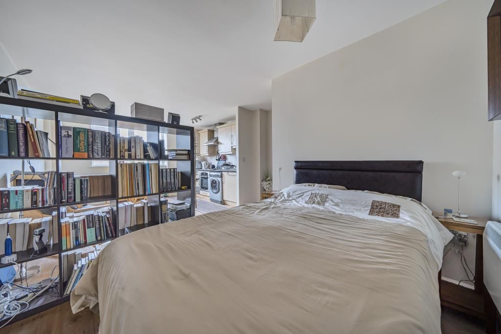 1 bed flat for sale in Jupiter Court, Chesham, Buckinghamshire HP5, £140,000