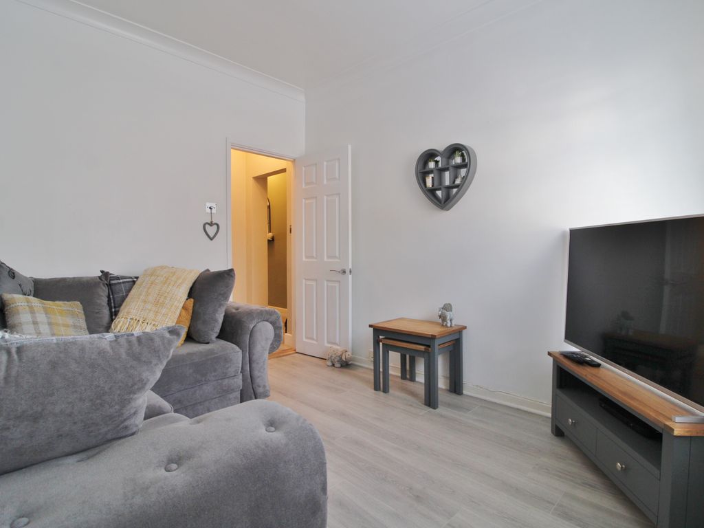 1 bed flat for sale in Highland Road, Southsea PO4, £185,000