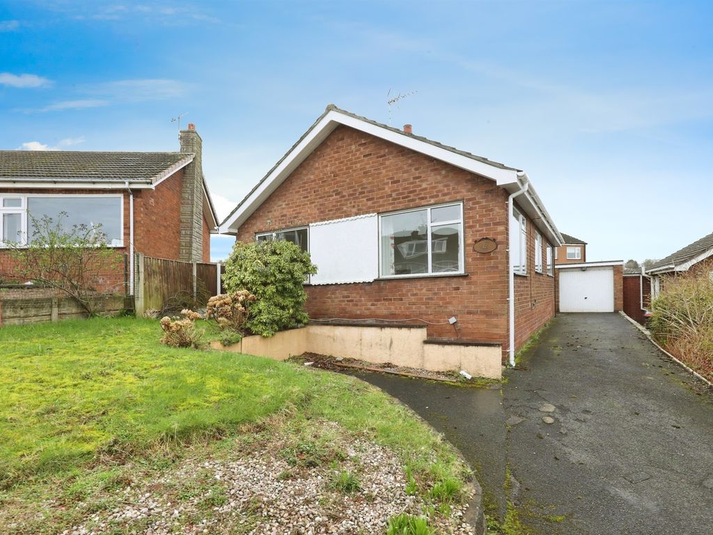 2 bed detached bungalow for sale in Hunters Hill, Weaverham, Northwich CW8, £210,000