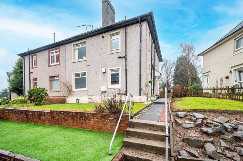 2 bed flat for sale in Cameron Crescent, Hamilton ML3, £87,500