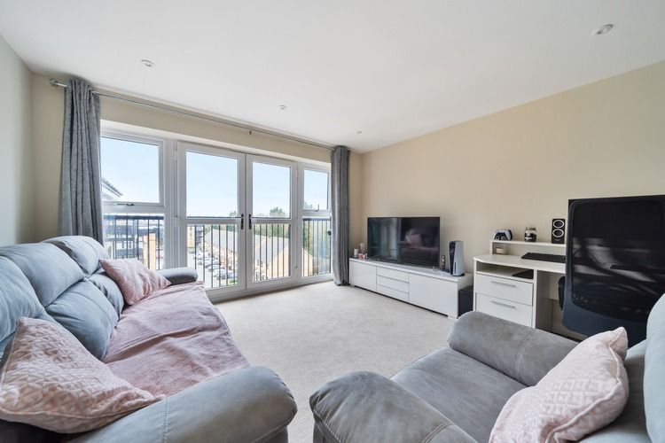 1 bed flat for sale in Shapiro House, Stevenage, Hertfordshire SG1, £133,250