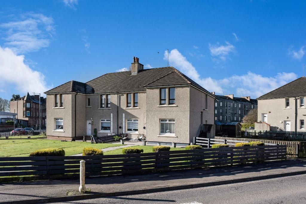 3 bed flat for sale in Martin Crescent, Baillieston G69, £119,950