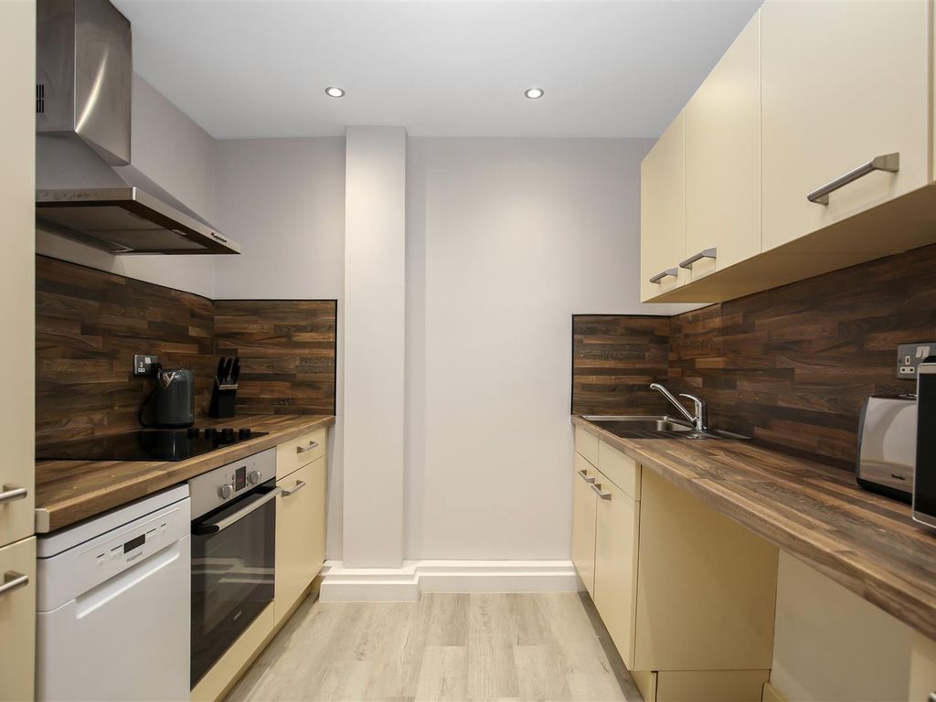 1 bed flat for sale in Marconi House, Melbourne Street, Newcastle Upon Tyne NE1, £115,000