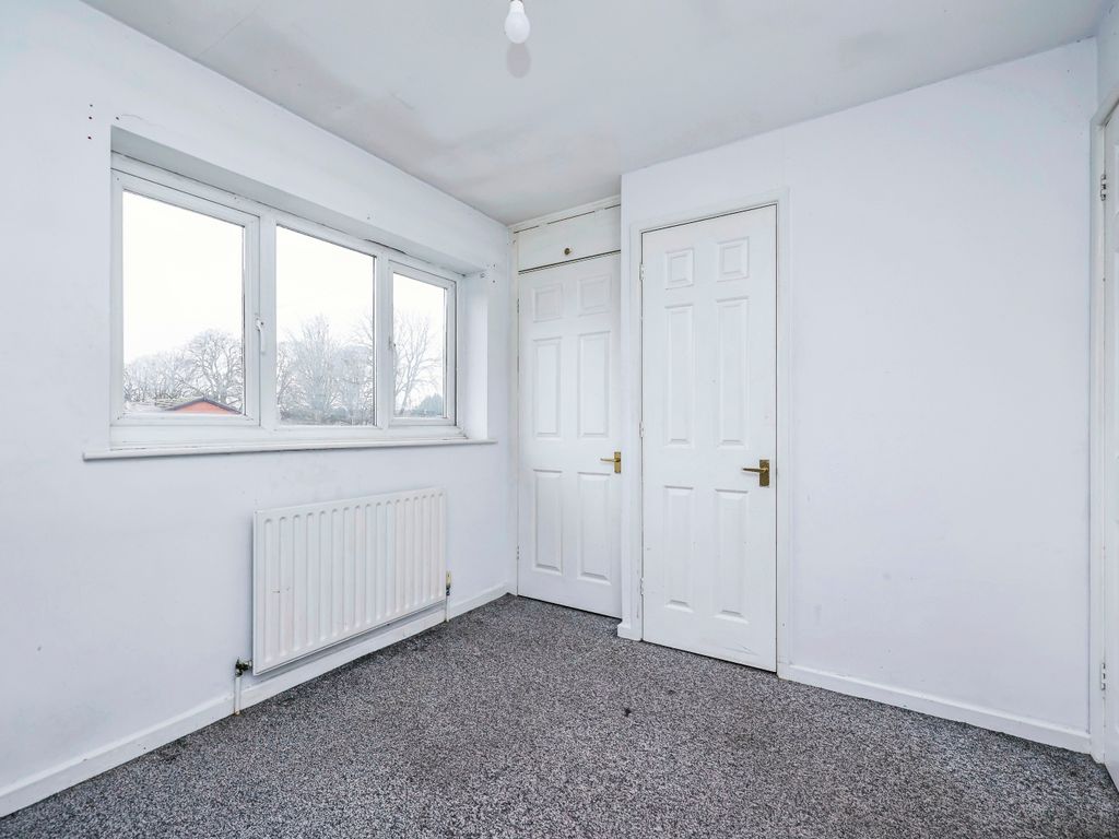 2 bed town house for sale in Vernon Park Drive, Basford NG6, £160,000